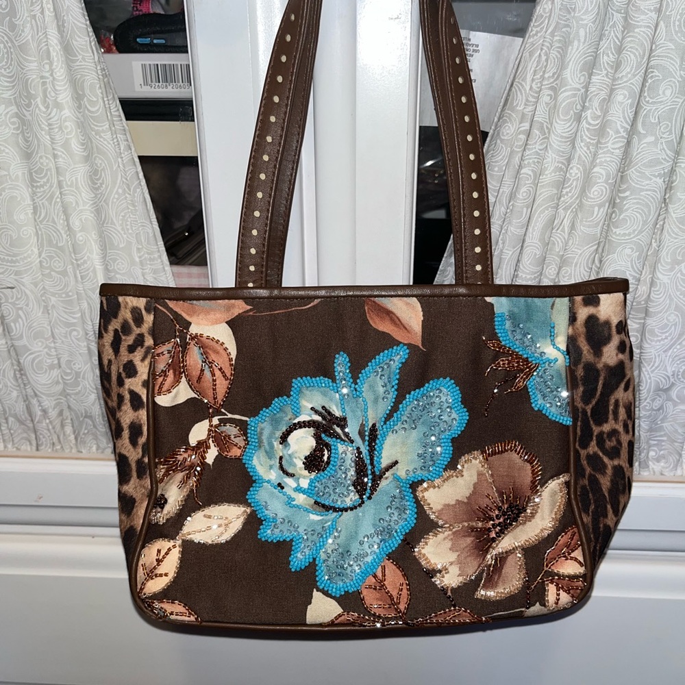 Isabella Fiore vintage cheetah print beaded bag